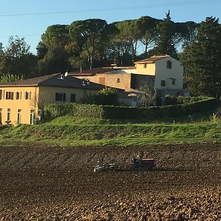 Villa Poggio Secco *